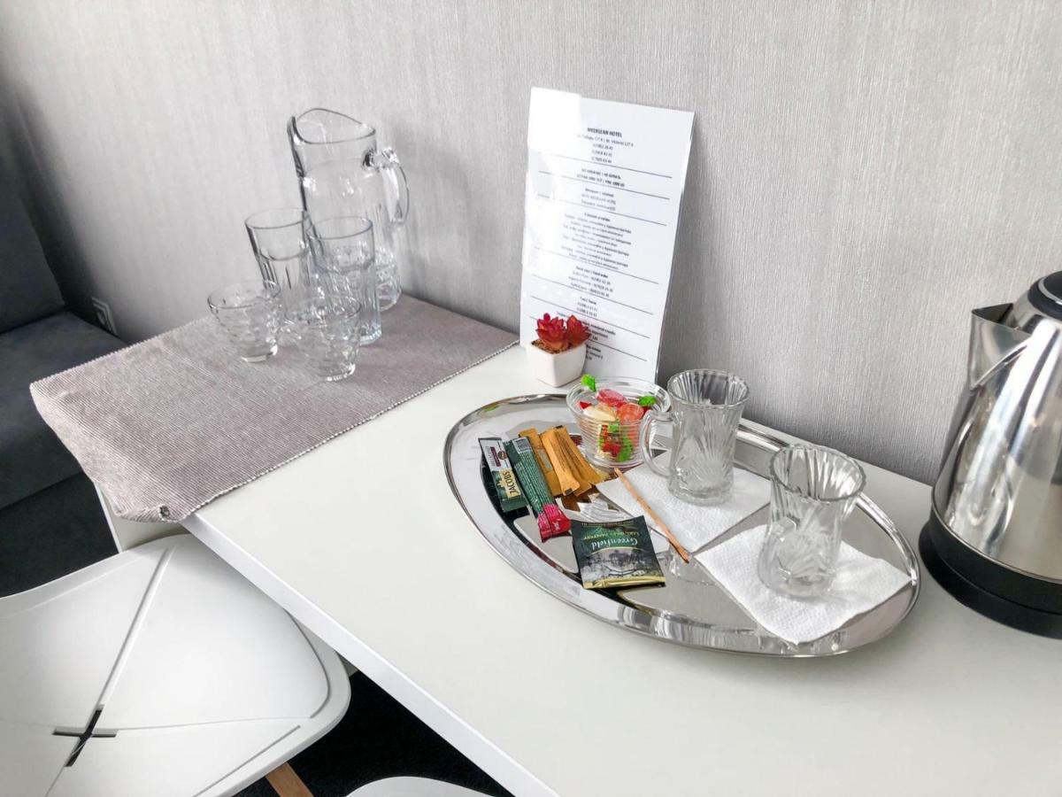 Medelean Hotel Comrat Luaran gambar